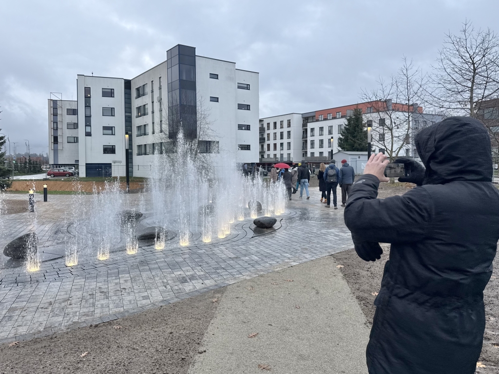Purskkaevude väljak