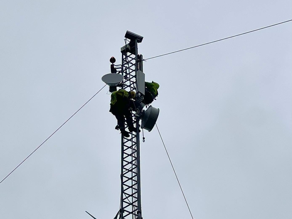 Naissaare mobiilimast